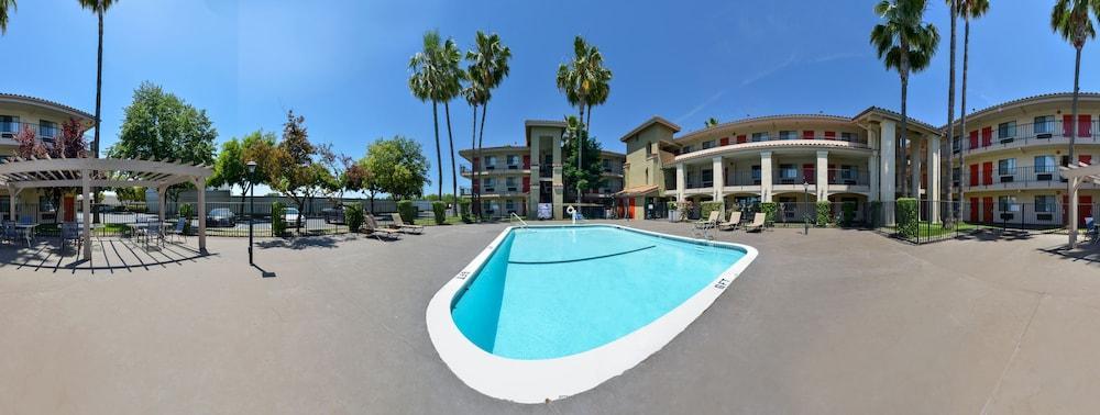 Rancho Cordova Inn Exterior photo