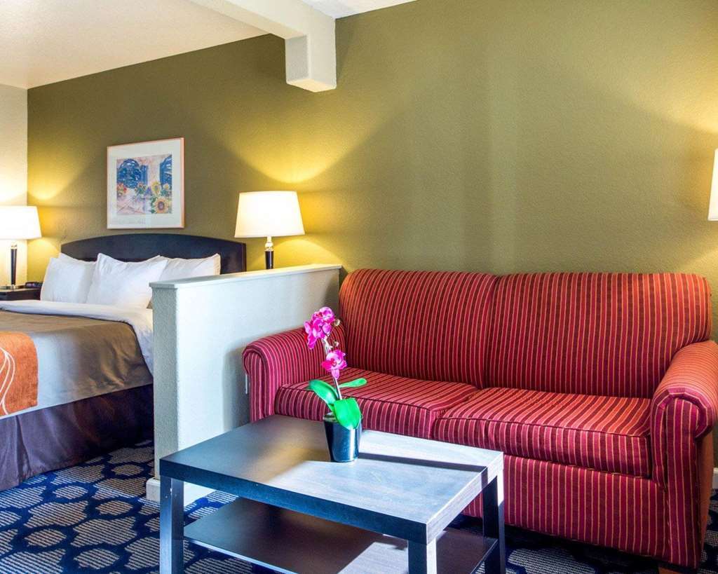 Rancho Cordova Inn Room photo